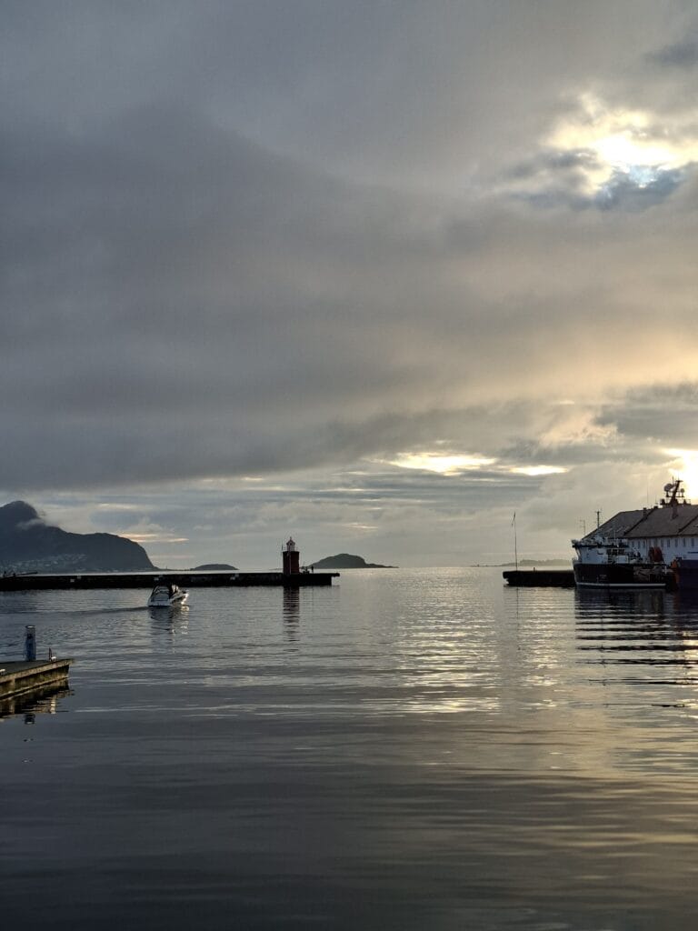 coucher soleil alesund