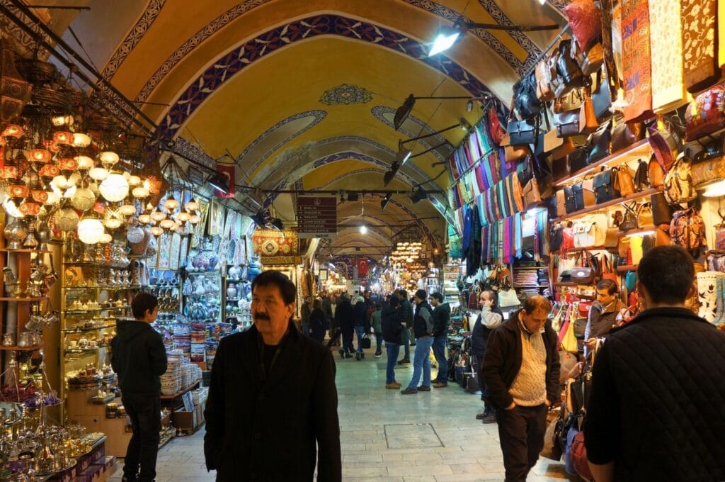 allée du grand bazar